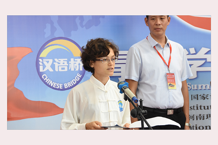 3营员代表、保加利亚鲍瑞发言.jpg